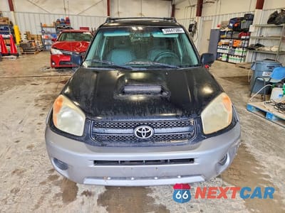 Piąte zdjęcie samochodu w środku: 2004 TOYOTA RAV4 BASE VIN:JTEGD20V140020270 - miniatura