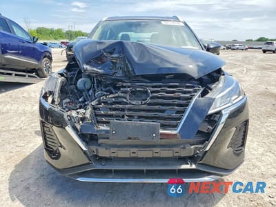 Piąte zdjęcie samochodu w środku: 2024 NISSAN KICKS SV VIN:3N1CP5CV1RL552574 - miniatura