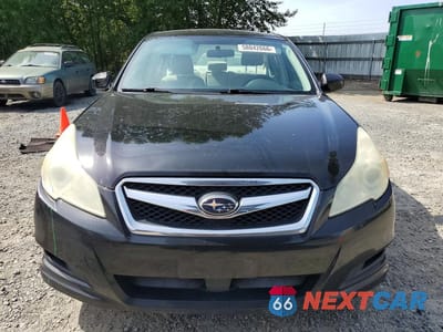Piąte zdjęcie samochodu w środku: 2010 SUBARU LEGACY 2.5I VIN:4S3BMBA69A3236528 - miniatura