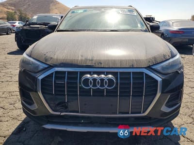 Piąte zdjęcie samochodu w środku: 2021 AUDI Q3 PREMIUM 40 VIN:WA1AUCF3XM1132169 - miniatura