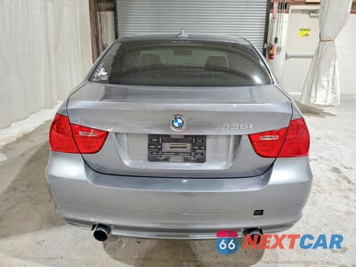 Zdjęcie 6 z 12 samochodu: 2009 BMW 335 XI VIN:WBAPL33569A405654 - miniatura