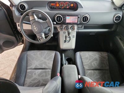 Zdjęcie 8 z 12 samochodu: 2013 SCION XB BASE VIN:JTLZE4FE2DJ042144 - miniatura