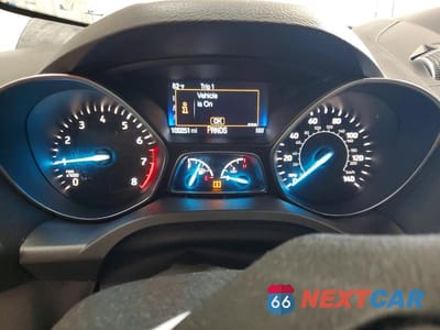 Zdjęcie 9 z 13 samochodu: 2018 FORD ESCAPE SE VIN:1FMCU9GD9JUA50769 - miniatura