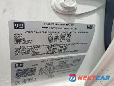 Zdjęcie 12 z 12 samochodu: 2025 GMC SIERRA K1500 SLT VIN:1GTUUDED4SZ284224 - miniatura