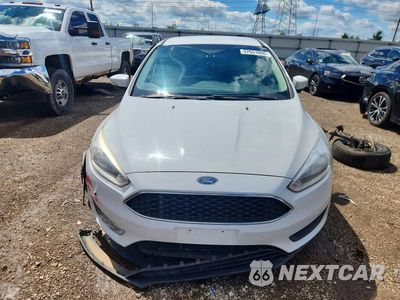 Piąte zdjęcie samochodu w środku: 2017 FORD FOCUS SE VIN:1FADP3F23HL270119 - miniatura