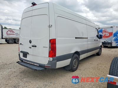 Trzecie zdjęcie samochodu z tyłu: 2020 MERCEDES-BENZ SPRINTER 2500 VIN:W1W4ECHY3LT037680 - miniatura