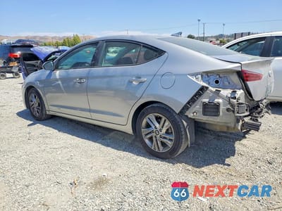 Drugie zdjęcie samochodu z przodu: 2020 HYUNDAI ELANTRA VALUE EDITION VIN:5NPD84LF1LH585955 - miniatura