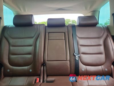 Zdjęcie 10 z 13 samochodu: 2012 VOLKSWAGEN TOUAREG V6 TDI VIN:WVGFK9BP1CD005526 - miniatura