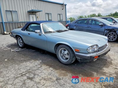 Czwarte zdjęcie samochodu z boku: 1990 JAGUAR XJS VIN:SAJNW4845LC173276 - miniatura