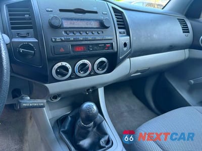 Zdjęcie 10 z 11 samochodu: 2008 TOYOTA TACOMA ACCESS CAB VIN:5TEUX42N28Z547537 - miniatura