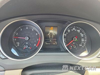 Zdjęcie 9 z 12 samochodu: 2017 VOLKSWAGEN JETTA SE VIN:3VWDB7AJ7HM340439 - miniatura