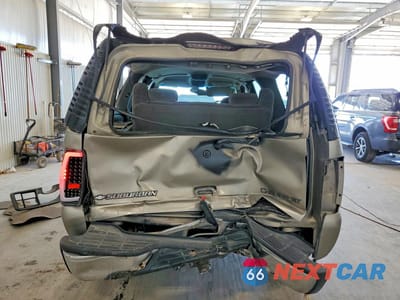 Zdjęcie 6 z 13 samochodu: 2000 CHEVROLET SUBURBAN K1500 VIN:3GNFK16T7YG123563 - miniatura