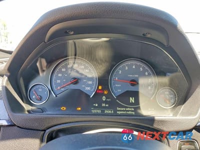 Zdjęcie 9 z 13 samochodu: 2016 BMW M4 VIN:WBS3R9C52GK339056 - miniatura