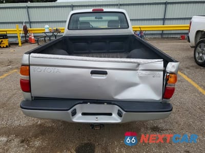 Zdjęcie 6 z 12 samochodu: 2004 TOYOTA TACOMA VIN:5TEVL52N04Z435514 - miniatura