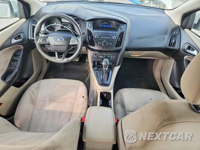 Zdjęcie 8 z 12 samochodu: 2018 FORD FOCUS SE VIN:1FADP3F21JL206537 - miniatura