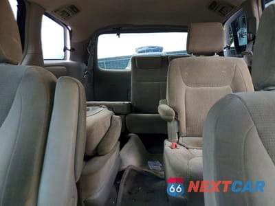 Zdjęcie 10 z 13 samochodu: 2004 TOYOTA SIENNA LE 7 PASSENGER VIN:5TDZA23C64S033979 - miniatura