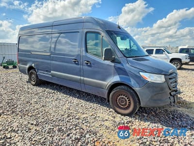 Czwarte zdjęcie samochodu z boku: 2019 MERCEDES-BENZ SPRINTER 2500 VIN:WD4PF1CDXKP130465 - miniatura