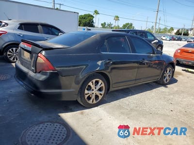 Trzecie zdjęcie samochodu z tyłu: 2010 FORD FUSION SEL VIN:3FAHP0JG9AR403489 - miniatura