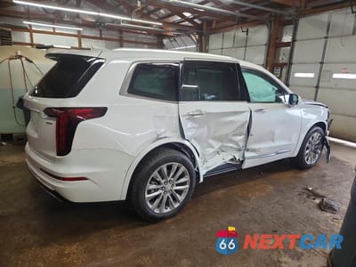 Trzecie zdjęcie samochodu z tyłu: 2023 CADILLAC XT6 PREMIUM LUXURY VIN:1GYKPDRS7PZ212555 - miniatura