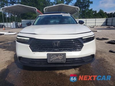 Piąte zdjęcie samochodu w środku: 2023 HONDA ACCORD EX VIN:1HGCY1F32PA006837 - miniatura
