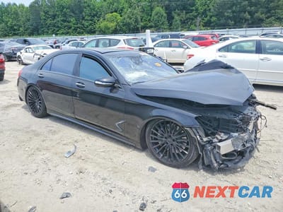 Czwarte zdjęcie samochodu z boku: 2018 MERCEDES-BENZ S 560 4MATIC VIN:WDDUG8GB6JA390896 - miniatura