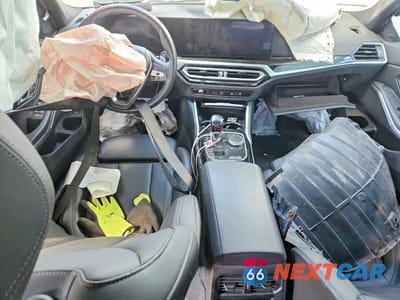 Zdjęcie 8 z 12 samochodu: 2024 BMW 330XI VIN:3MW89FF07R8E81321 - miniatura