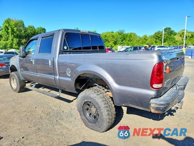 Drugie zdjęcie samochodu z przodu: 2005 FORD F250 SUPER DUTY VIN:1FTSW20P45EA10184 - miniatura