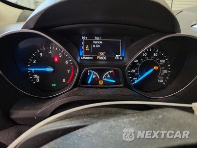 Zdjęcie 9 z 13 samochodu: 2019 FORD ESCAPE SE VIN:1FMCU9GD9KUB32406 - miniatura