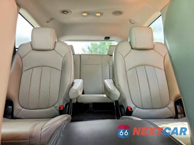 Zdjęcie 10 z 13 samochodu: 2010 CHEVROLET TRAVERSE LTZ VIN:1GNLRHED0AS116342 - miniatura