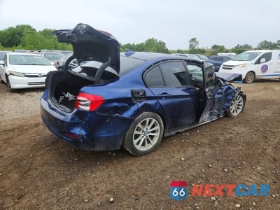 Trzecie zdjęcie samochodu z tyłu: 2016 BMW 320 XI VIN:WBA8A3C50GK688828 - miniatura