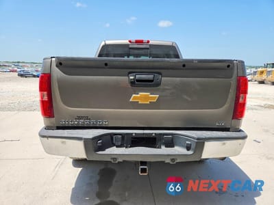 Zdjęcie 6 z 12 samochodu: 2013 CHEVROLET SILVERADO K1500 LTZ VIN:3GCPKTE71DG235668 - miniatura