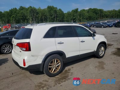 Trzecie zdjęcie samochodu z tyłu: 2014 KIA SORENTO LX VIN:5XYKTCA60EG440273 - miniatura