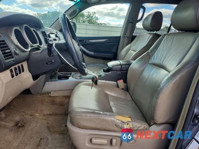 Zdjęcie 7 z 13 samochodu: 2004 TOYOTA 4RUNNER LIMITED VIN:JTEBU17R540054094 - miniatura