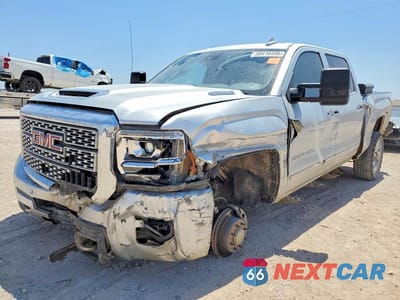 2019 GMC SIERRA K2500 DENALI 1GT12SEY9KF273432 - główne zdjęcie licytacji z USA - miniatura
