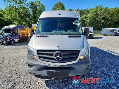 Piąte zdjęcie samochodu w środku: 2015 MERCEDES-BENZ SPRINTER 3500 VIN:WD3PF4CCXF5983995 - miniatura