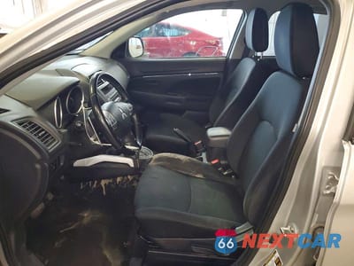 Zdjęcie 7 z 14 samochodu: 2013 MITSUBISHI OUTLANDER SPORT ES VIN:4A4AR3AU3DE020323 - miniatura