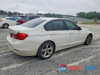 Trzecie zdjęcie samochodu z tyłu: 2014 BMW 328 D VIN:WBA3D3C50EK156994 - miniatura