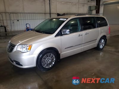 2015 CHRYSLER TOWN & COUNTRY TOURING L 2C4RC1CG0FR547491 - główne zdjęcie licytacji z USA - miniatura