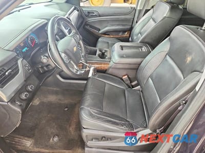 Zdjęcie 7 z 13 samochodu: 2017 CHEVROLET SUBURBAN K1500 LT VIN:1GNSKHKC8HR312316 - miniatura