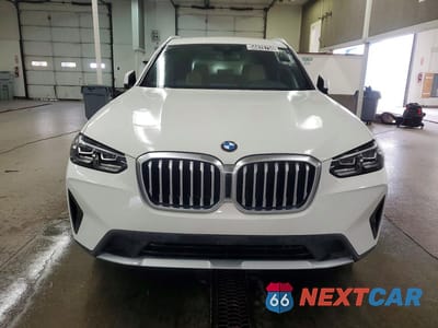 Piąte zdjęcie samochodu w środku: 2022 BMW X3 XDRIVE30I VIN:5UX53DP05N9K72202 - miniatura