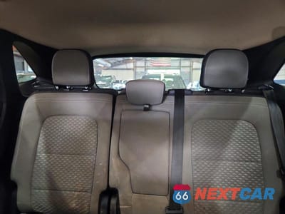 Zdjęcie 10 z 13 samochodu: 2020 FORD ESCAPE SE VIN:1FMCU9G64LUB44160 - miniatura