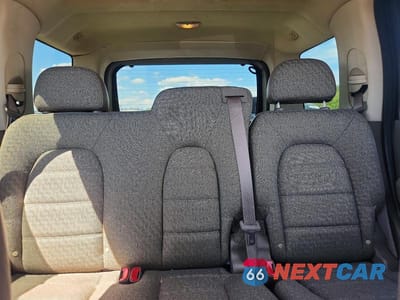 Zdjęcie 10 z 13 samochodu: 2005 FORD EXPLORER XLS VIN:1FMZU72E55UB54129 - miniatura