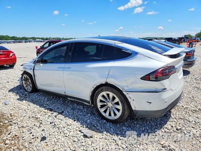 Drugie zdjęcie samochodu z przodu: 2021 TESLA MODEL X VIN:5YJXCBE20MF320387 - miniatura
