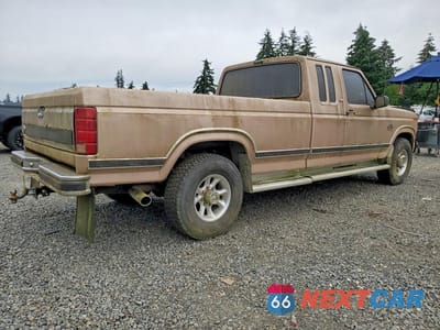 Trzecie zdjęcie samochodu z tyłu: 1986 FORD F250 VIN:1FTHX25L7GKA72082 - miniatura