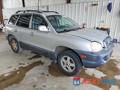 Czwarte zdjęcie samochodu z boku: 2004 HYUNDAI SANTA FE GLS VIN:KM8SC73D54U814257 - miniatura
