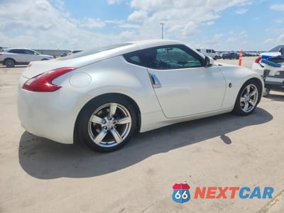 Trzecie zdjęcie samochodu z tyłu: 2011 NISSAN 370Z BASE VIN:JN1AZ4EH6BM550530 - miniatura