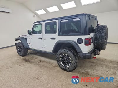 Drugie zdjęcie samochodu z przodu: 2025 JEEP WRANGLER RUBICON VIN:1C4PJXFN6SW526446 - miniatura