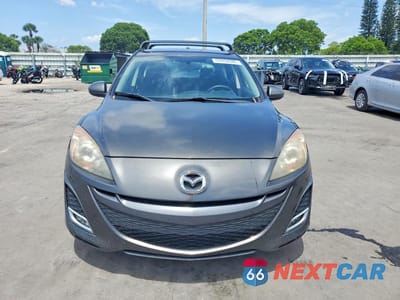 Piąte zdjęcie samochodu w środku: 2011 MAZDA 3 S VIN:JM1BL1K58B1450393 - miniatura