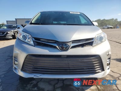 Piąte zdjęcie samochodu w środku: 2019 TOYOTA SIENNA XLE PREMIUM 8-PASSENGER VIN:5TDYZ3DCXKS004491 - miniatura