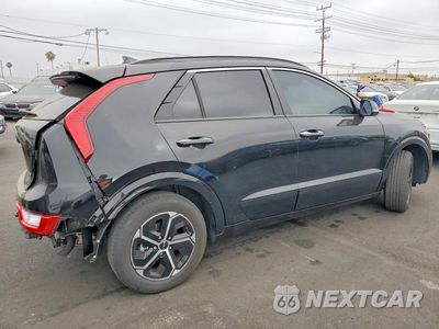 Trzecie zdjęcie samochodu z tyłu: 2025 KIA NIRO SX VIN:KNDCT3LE0S5289299 - miniatura